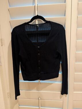 UNIQLO Black Lace Round Neck Long-Sleeve Short Cardigan - Size Small